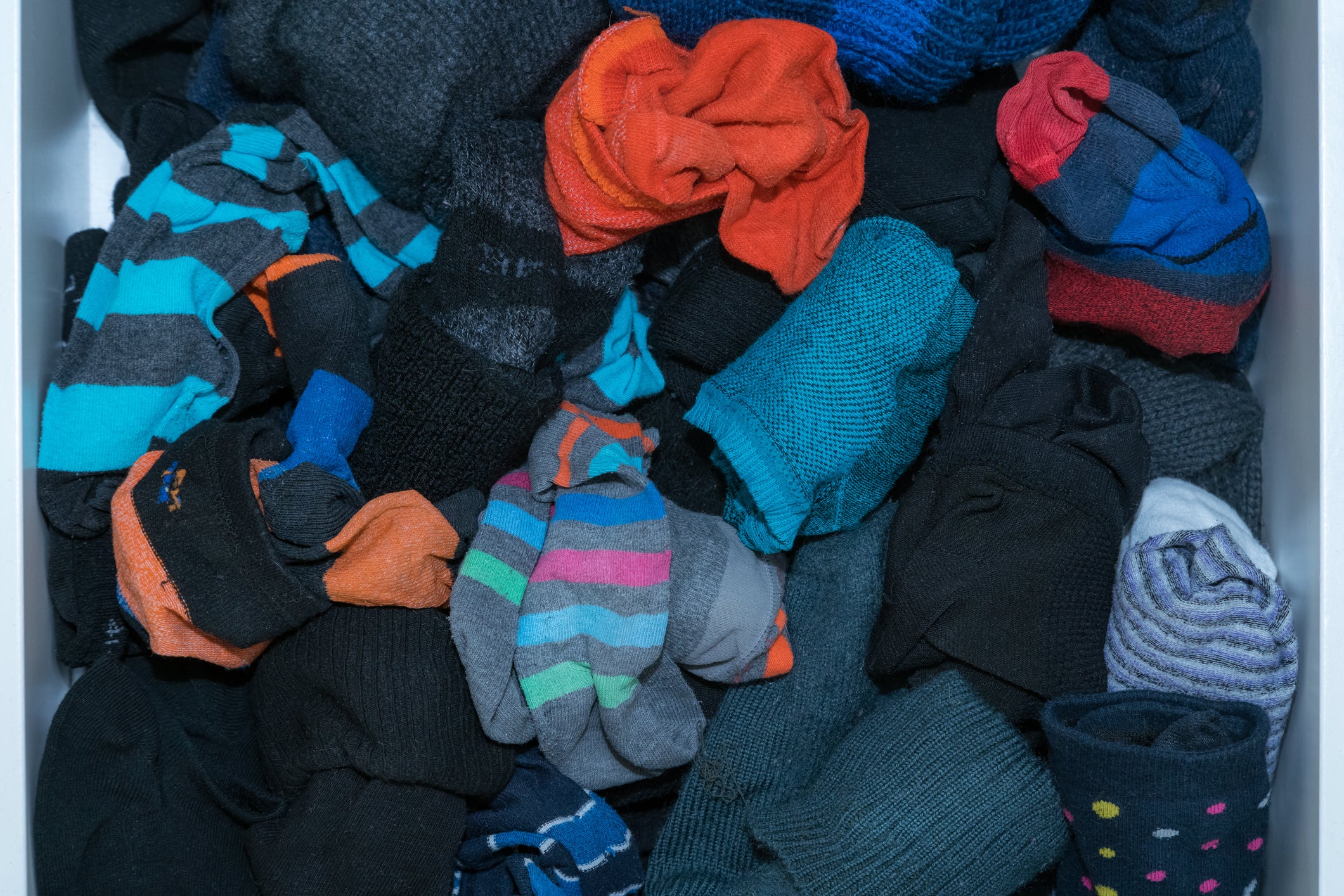 Guide to a Minimalist Sock Drawer