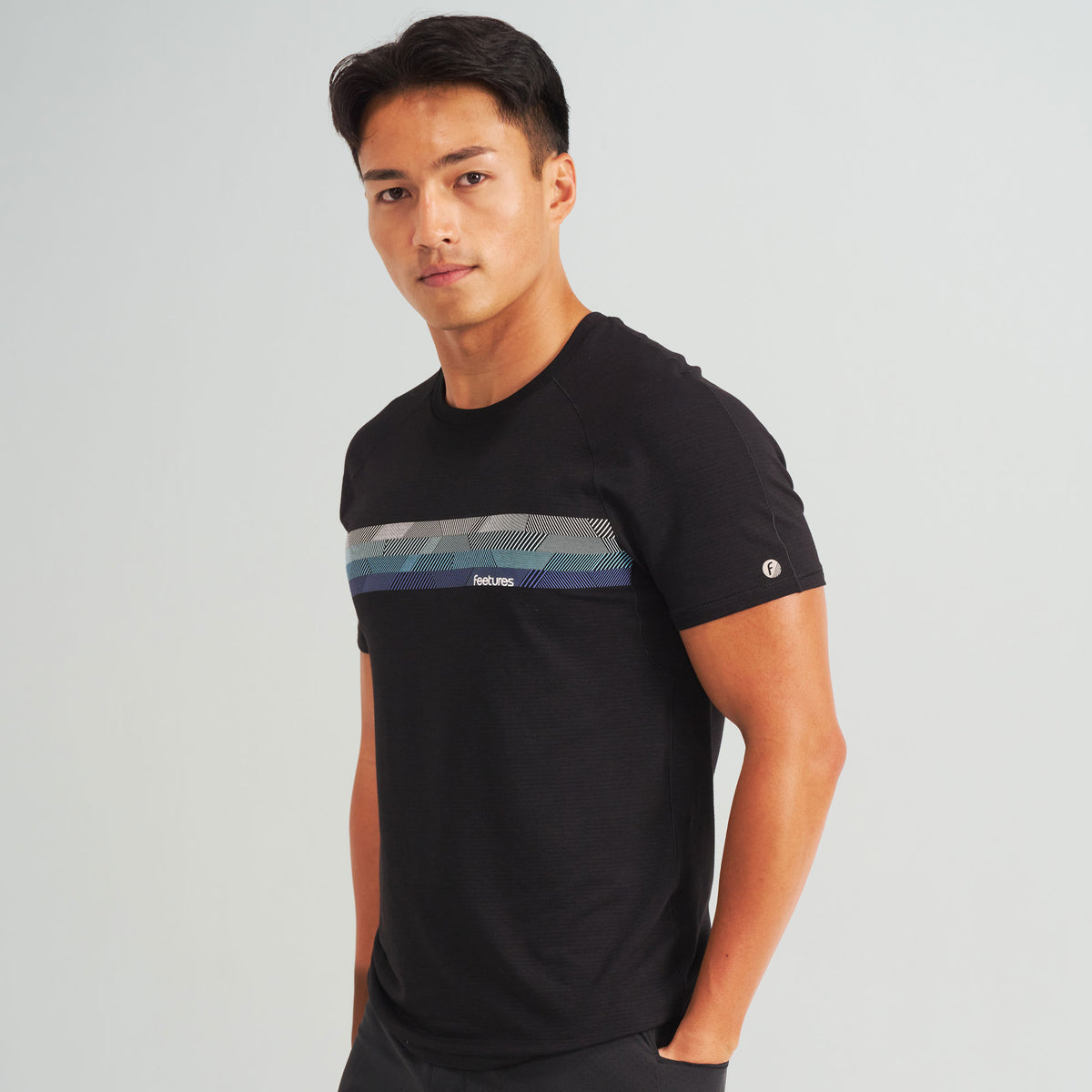 Men’s Stride Flex Performance Tee - Black Feetures Graphic