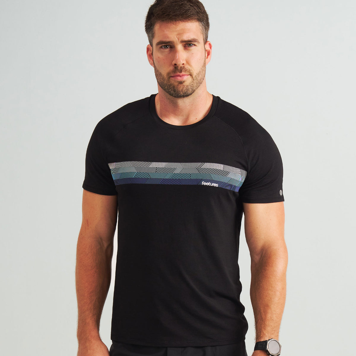 Men’s Stride Flex Performance Tee - Black Feetures Graphic