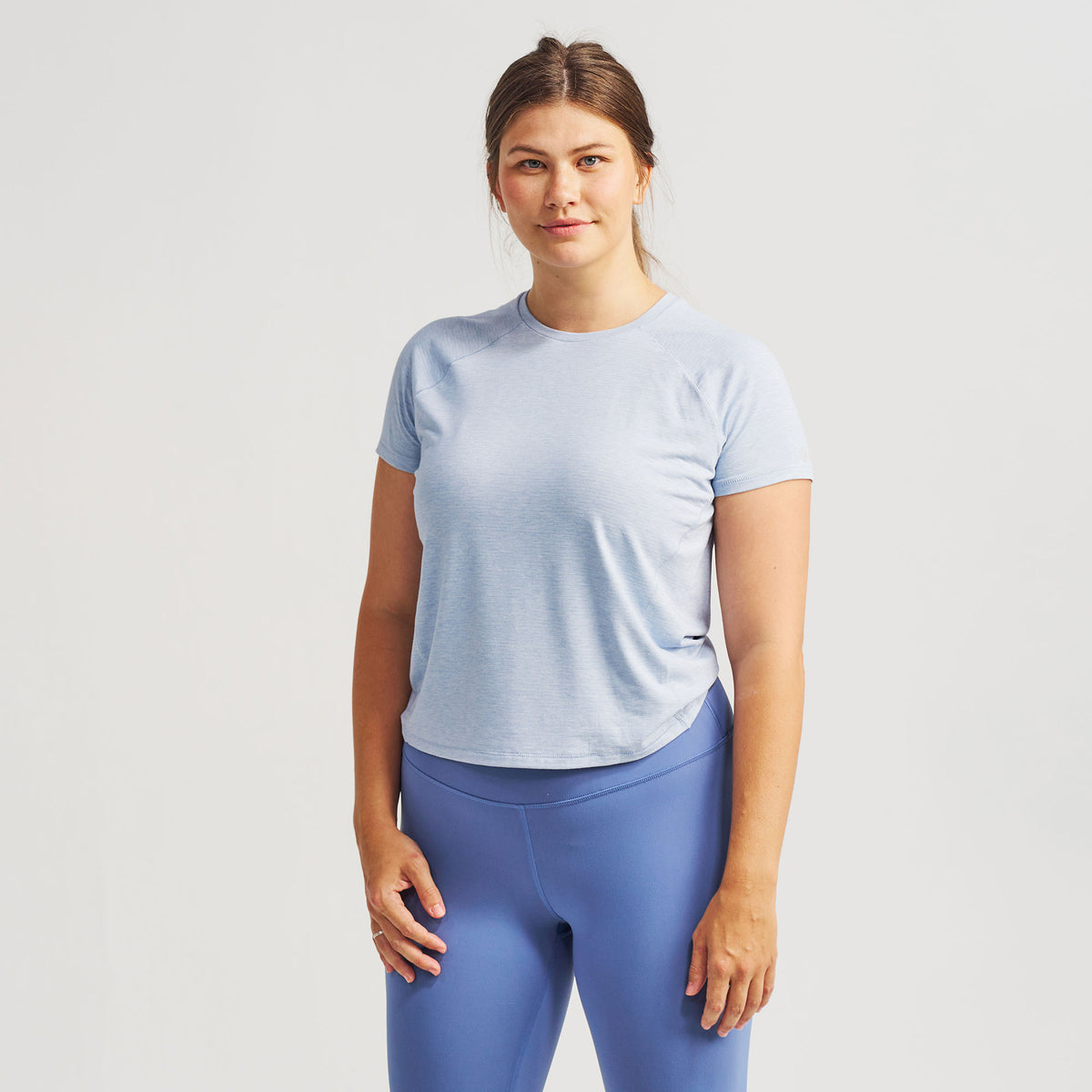 Women’s Stride Flex Performance Tee - Blizzard | model: Lorna - Wearing Size Large - Typically a 12/14