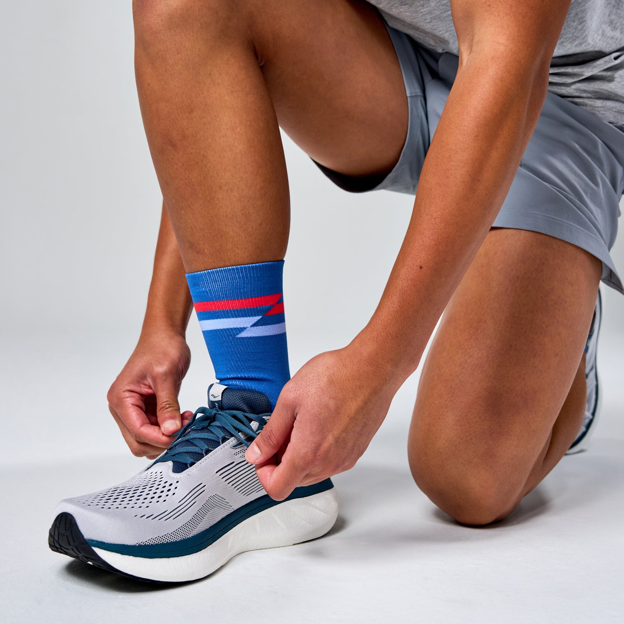 Blue White Track Mix