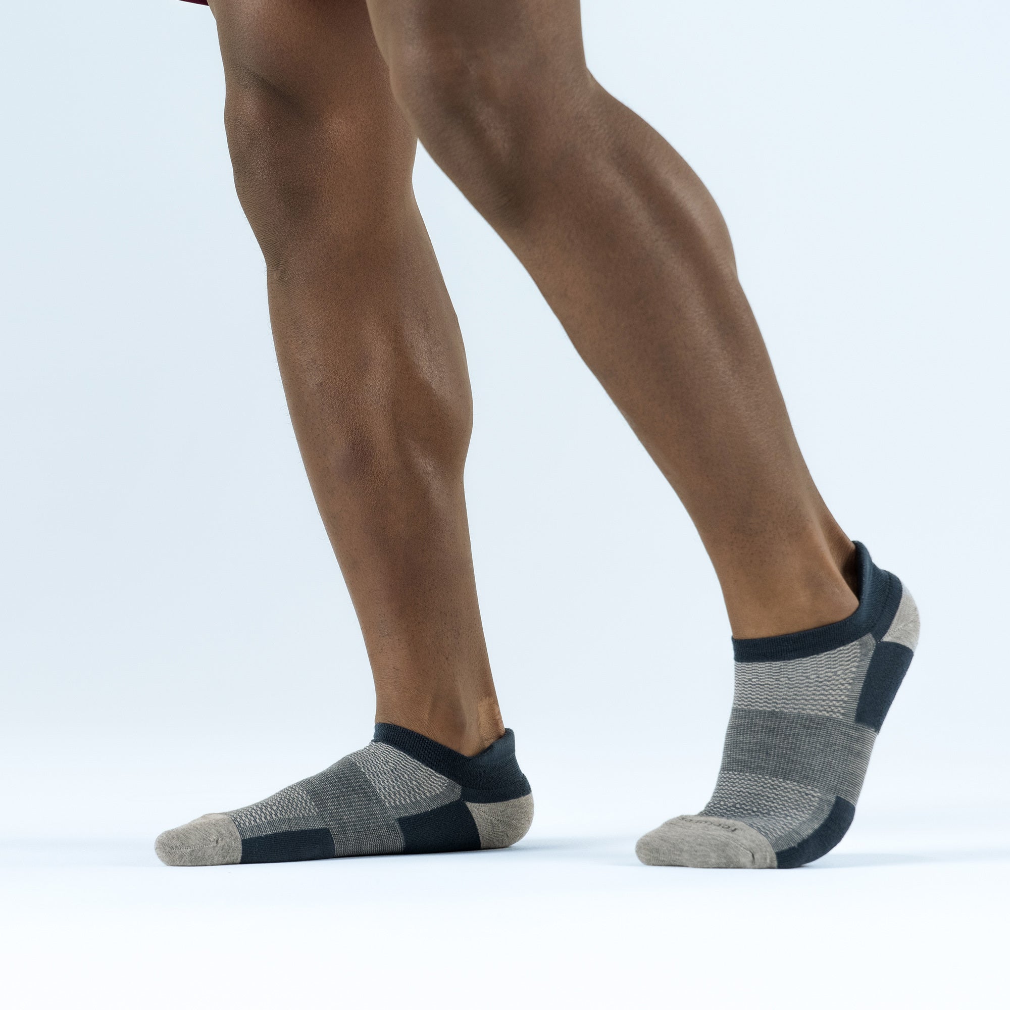 Wel-max Men's 3-Pack Non-Binding Cushion Socks