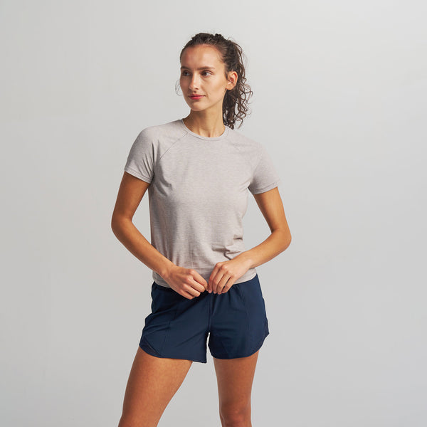 Women’s Stride Flex Performance Tee - Light Gray | model: Elena - Wearing Size Small - Typically a 2/4