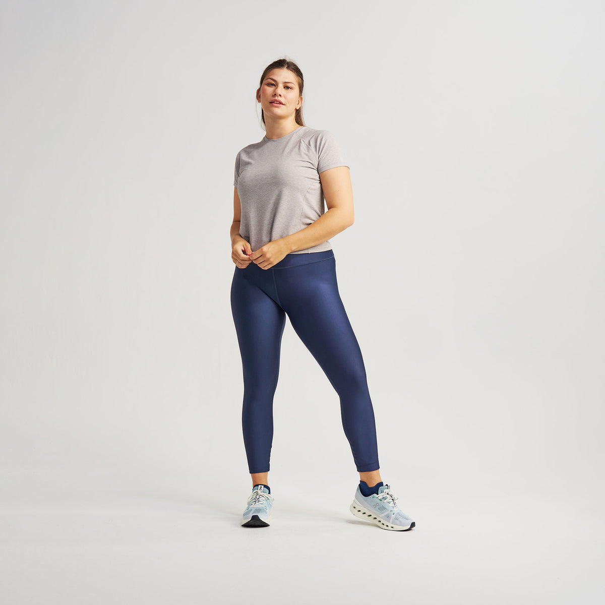 Women’s Stride Flex Performance Tee - Light Gray