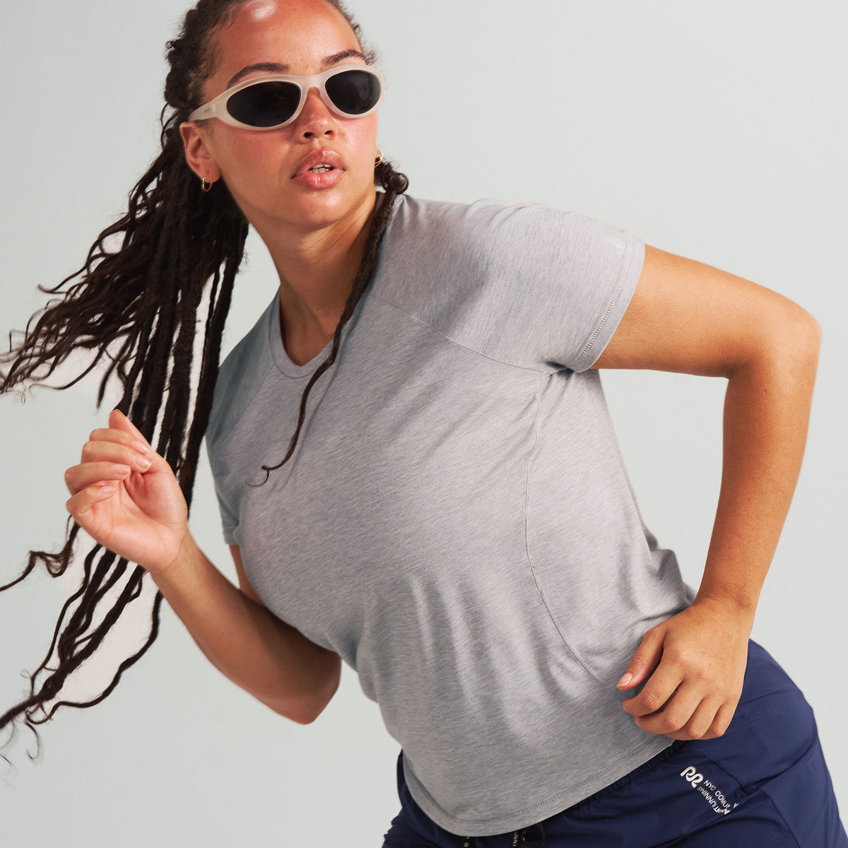 Women’s Stride Flex Performance Tee - Light Gray
