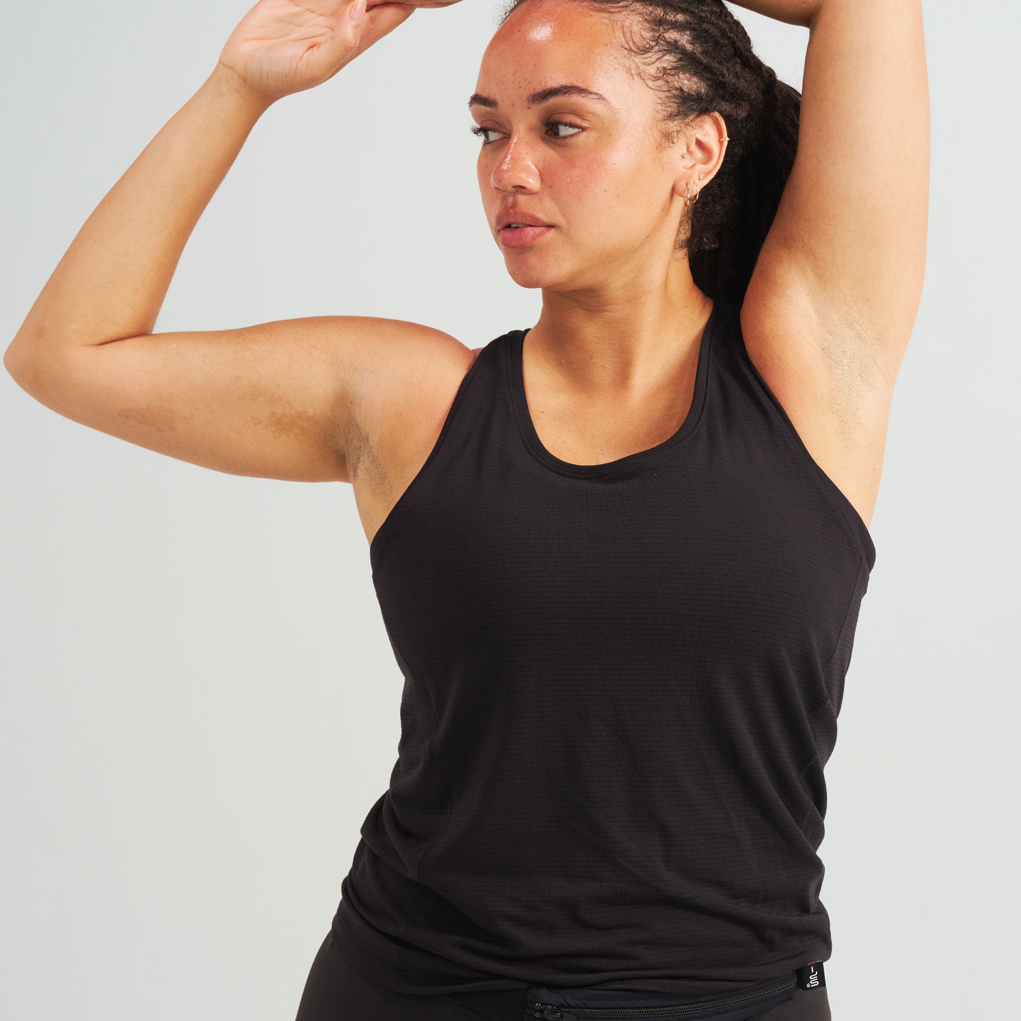 Basics Mix | model: Salome is wearing a size Large - Bust 36" Waist 31" Hip 44"